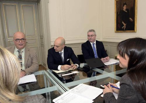 Debora Serracchiani (Presidente Regione Friuli Venezia Giulia) incontra i manager del Gruppo Flex - Trieste 19/02/2016