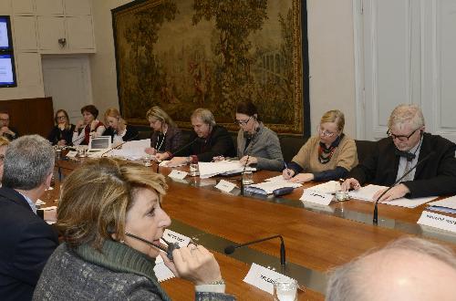 Maria Sandra Telesca (Assessore regionale Salute FVG) e Ingrid Sergas (Console generale Repubblica di Slovenia a Trieste) al Tavolo tecnico dedicato a "Salute e Sociale" del Comitato congiunto FVG-Slovenia - Trieste 25/02/2016