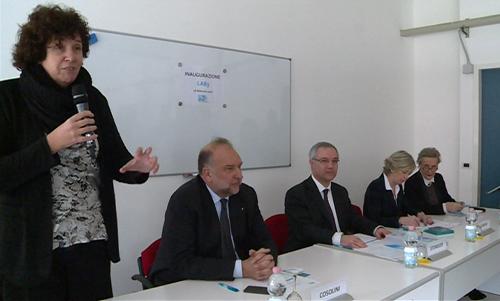 Loredana Panariti (Assessore regionale Istruzione, Ricerca e Università), Roberto Cosolini (Sindaco Trieste), Alberto Steindler (Presidente Fondazione ITS per le nuove tecnologie della vita Alessandro Volta Trieste), Stefania Giannini (Ministro Istruzione, Università e Ricerca) e Maria Teresa Bassa Poropat (Presidente Provincia Trieste) all'inaugurazione del LAB3 (LABoratory for advanced Technology in healthcare REpair training and education), al Campus di AREA Science Park - Basovizza (TS) 26/02/2016