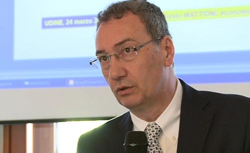 Sergio Bolzonello (Vicepresidente Regione FVG e assessore Attività produttive, Turismo e Cooperazione) all'incontro "Il Friuli negli anni 2000-2015. L'economia" organizzato dalla CISL di Udine, nel Salone d'onore del Municipio - Palmanova 24/03/2016