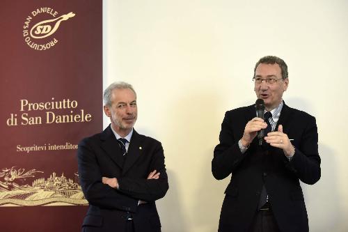 Paolo Menis (Sindaco San Daniele) e Sergio Bolzonello (Vicepresidente Regione FVG e assessore Attività produttive) all'inaugurazione della nuova sede del Consorzio del Prosciutto di San Daniele in via Ippolito Nievo 19 - San Daniele del Friuli 31/03/2016 (Foto Luca d'Agostino / Phocus Agency © 2016)