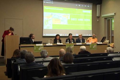 Gli assessori regionali Cristiano Shaurli (Risorse agricole e forestali) e Mariagrazia Santoro (Infrastrutture e Territorio) al convegno sugli Ecomusei a Villa Manin di Passariano - Codroipo 09/04/2016