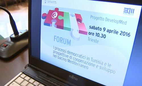 Forum "I processi democratici in Tunisia e le prospettive di cooperazione e sviluppo nel bacino Mediterraneo" nel Salone di Rappresentanza del Palazzo della Regione FVG - Trieste 09/04/2016