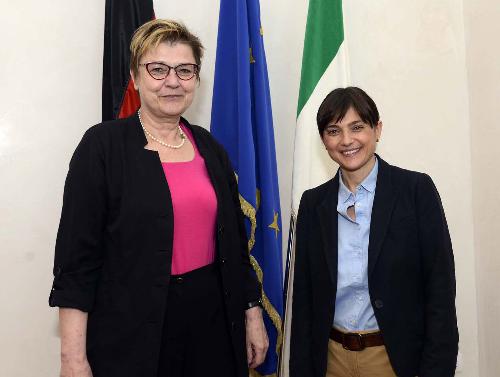 Jutta Wolke (Console generale Germania a Milano) e Debora Serracchiani (Presidente Regione Friuli Venezia Giulia) - Trieste 18/04/2016