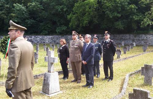 Cerimonia in memoria dei Caduti della Grande Guerra (iniziativa "L'Esercito combatte" organizzata dall'Esercito Italiano) - Cimitero Austroungarico di Prosecco (TS) 24/05/2016