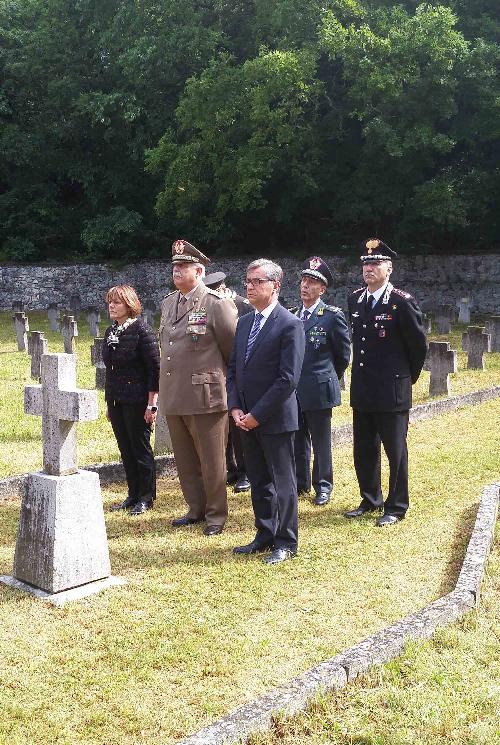 Cerimonia in memoria dei Caduti della Grande Guerra (iniziativa "L'Esercito combatte" organizzata dall'Esercito Italiano) - Cimitero Austroungarico di Prosecco (TS) 24/05/2016