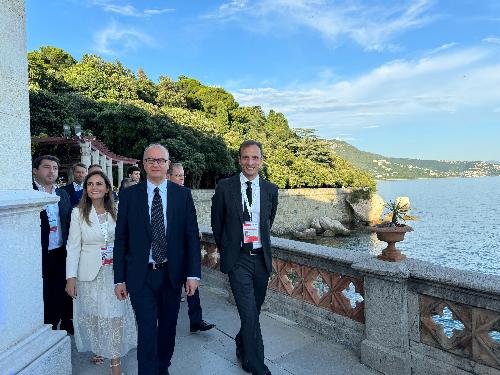Il governatore Fedriga e il ministro Valditara alla cerimonia di apertura del G7 Istruzione al Castello di Miramare