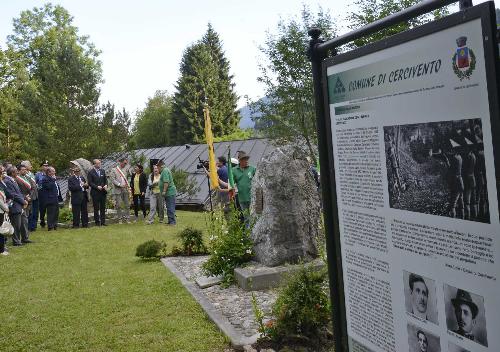 Franco Marini (Presidente Comitato storico-scientifico anniversari di interesse nazionale), Sergio Bolzonello (Vicepresidente Regione FVG) e Luca Boschetti (Sindaco Cercivento) alla cerimonia in ricordo dei Fuzilâz - Cercivento 01/07/2016