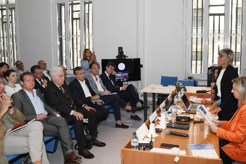 L''assessore regionale alle Finanze Barbara Zilli, al convegno 'Aiuti di Stato per il trasporto ferroviario e multimodale: si cambia pagina'.