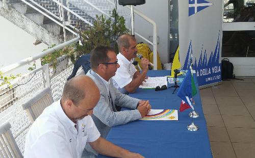 Dario Bovo (Presidente Cral Insiel), Marco Penso (Presidente STV Trieste), Roberto Ragogna (Comitato organizzatore Trofeo) alla presentazione del "Trofeo Cral Insiel 2016", nella sede della Società Triestina della Vela - Trieste 29/08/2016