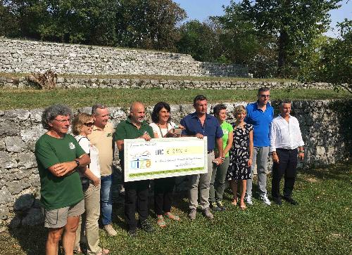 Mariagrazia Santoro (Assessore regionale Infrastrutture e Territorio) alla manifestazione "Vivi e liberi di volare ... buon viaggio giovane grifone" alla Riserva naturale Lago di Cornino - Forgaria (UD) 04/09/2016