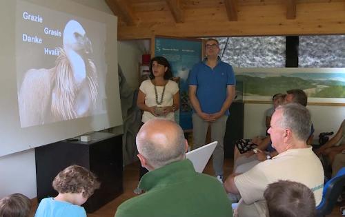 Mariagrazia Santoro (Assessore regionale Infrastrutture e Territorio) alla manifestazione "Vivi e liberi di volare ... buon viaggio giovane grifone" alla Riserva naturale Lago di Cornino - Forgaria (UD) 04/09/2016