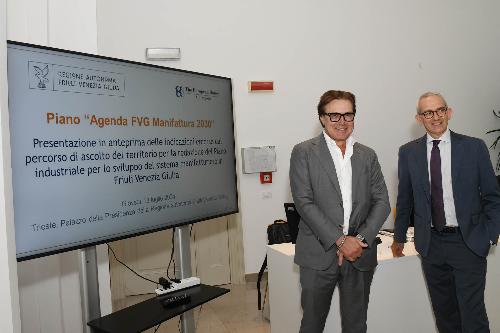 L'assessore regionale alle Attività produttive Sergio Emidio Bini con il vicedirettore del Corriere della Sera Federico Fubini