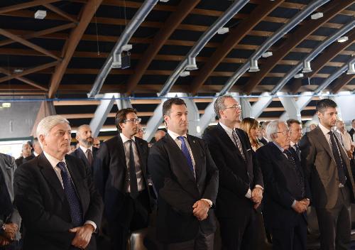 Bruno Malattia, Franco Iacop (Presidente Consiglio regionale), Sergio Bolzonello (Vicepresidente Regione FVG e assessore Attività produttive, Turismo e Cooperazione), Giuseppe Zamberletti e Matteo Tonon (Presidente Confindustria Udine) all'Assemblea generale di Confindustria Udine - Torreano di Martignacco 19/09/2016