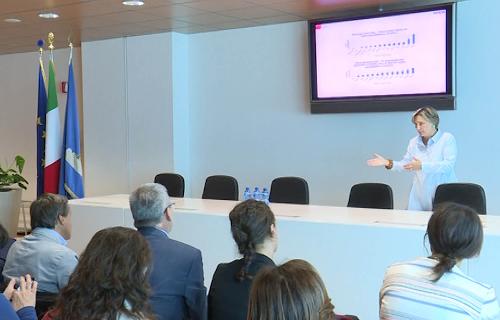 Sabina Nuti (Responsabile MeS) alla presentazione dei dati sul sistema sanitario del FVG valutato dal Laboratorio Management e Sanità (MeS) della Scuola superiore Sant'Anna di Pisa - Udine 27/09/2016