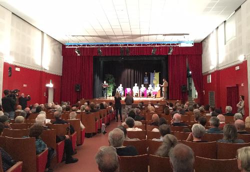 Debora Serracchiani (Presidente Regione Friuli Venezia Giulia) interviene al 93° congresso della SFF -Martignacco 02/10/2016