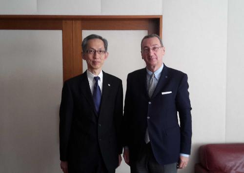 Toshiyuki Harada (Presidente Mangiarotti S.p.A. - Toshiba Corporation) e Sergio Bolzonello (Vicepresidente Regione FVG e assessore Attività produttive, Turismo e Cooperazione) nella sede dell'Ambasciata italiana - Tokyo 05/10/2016