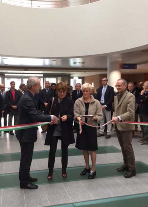 Maria Sandra Telesca (Assessore regionale Salute) e Pier Paolo Benetollo (Direttore generale Azienda Assistenza Sanitaria n. 3 Alto Friuli-Collinare-Medio Friuli) all'inaugurazione del Padiglione S del presidio ospedaliero Sant'Antonio - San Daniele del Friuli 15/10/2016