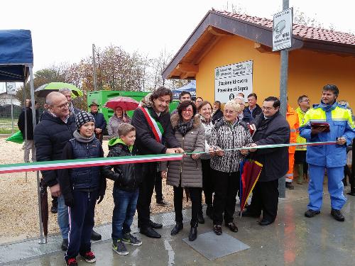 Dorino Favot (Sindaco Prata di Pordenone) e Sara Vito (Assessore regionale Ambiente) all'inaugurazione della nuova idrovora in località Le Peressine - Prata di Pordenone (PN) 19/11/2016