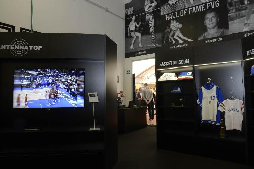 La Basketball House, inaugurata oggi al secondo piano della nuova ala del Centro commerciale Città Fiera - Torreano di Martignacco 12/12/2016