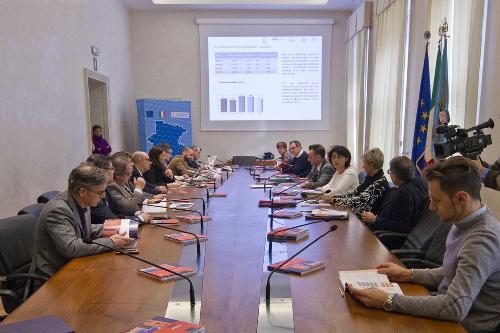 Tavolo di presentazione del bilancio sociale delle cinque Aziende Territoriali per l'Edilizia Residenziale (ATER) del FVG - Trieste 20/12/2016