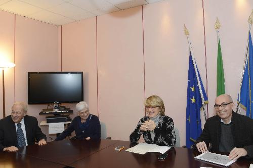 Ettore Romoli (Sindaco Gorizia), Maria Sandra Telesca (Assessore regionale Salute, Integrazione socio-sanitaria, Politiche sociali e Famiglia) e Giovanni Pilati (Direttore generale AAS n. 2 Bassa Friulana-Isontina) alla conferenza stampa sulla Sanità del Goriziano - Gorizia 12/01/2017