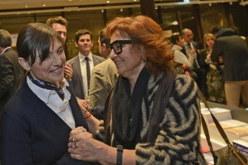 Debora Serracchiani (Presidente Regione Friuli Venezia Giulia) e Giannola Nonino all'inaugurazione dello store di Eataly - Trieste 16/01/2017
