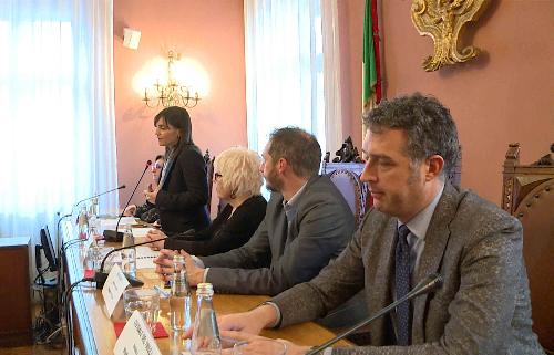 Debora Serracchiani (Presidente Regione Friuli Venezia Giulia) alla sottoscrizione della dichiarazione d'intenti per il "contratto di fiume" del Natisone, nella Sala consiliare del Municipio - Cividale del Friuli 06/02/2017