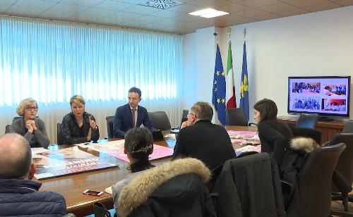 Maria Sandra Telesca (Assessore regionale), tra Nora Coppola e Francesco Gongolo (Direttore e funzionario Area promozione salute e prevenzione Regione FVG), alla presentazione della campagna d'informazione sugli Screening oncologici promossi dalla Regione Friuli Venezia Giulia - Udine 02/03/2017