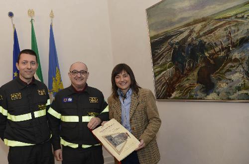 Alberto Maiolo e Loris Munaro (Vicedirettore e direttore Direzione regionale Vigili del Fuoco FVG) e Debora Serracchiani (Presidente Regione Friuli Venezia Giulia) - Trieste 03/03/2017