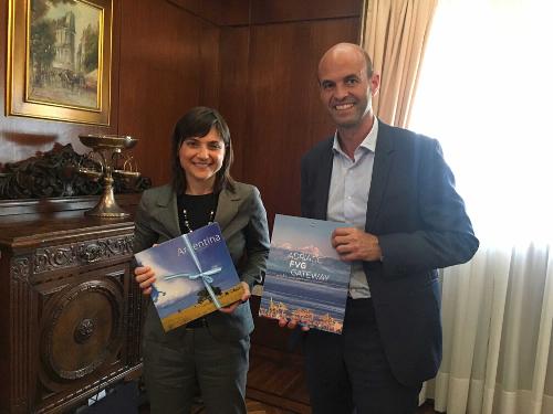 Debora Serracchiani (Presidente Regione Friuli Venezia Giulia) e Guillermo Dietrich (Ministro Trasporti Argentina) - Buenos Aires 08/03/2017