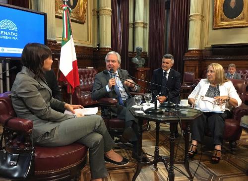 Debora Serracchiani (Presidente Regione Friuli Venezia Giulia) e Federico Pinedo (Presidente Senato Repubblica Argentina) - Buenos Aires 07/03/2017