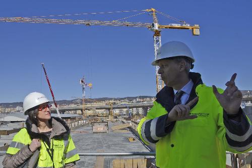 Sara Vito (Assessore regionale Ambiente ed Energia) ed Enrico Altran (AcegasApsAmga) in sopralluogo al cantiere del nuovo Depuratore di Servola - Trieste 08/03/2017