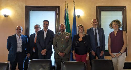 L'assessore Cristina Amirante (terza da destra)