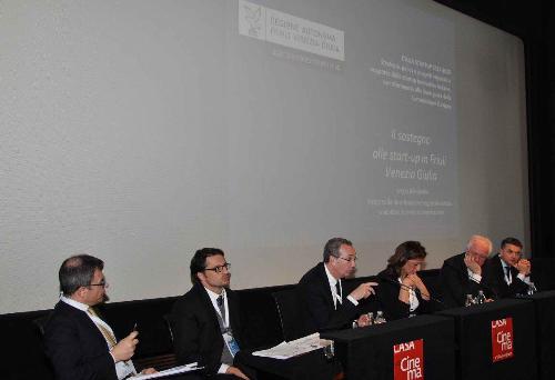 Sergio Bolzonello (Vicepresidente Regione FVG e assessore Attività produttive, Turismo e Cooperazione) al convegno "Strategie, policy e progetti delle Regioni italiane a supporto delle startup innovative", alla Casa del Cinema a Villa Borghese - Roma 10/03/2017