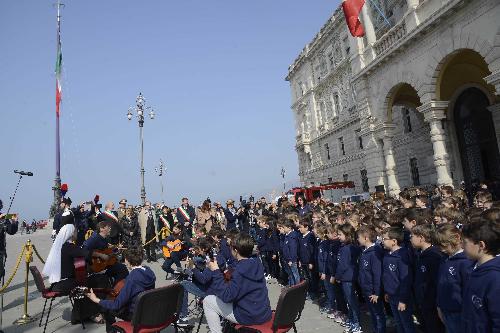 Celebrazioni della Giornata dell'Unità nazionale, della Costituzione, dell'Inno e della Bandiera, in piazza Unità d'Italia - Trieste 17/03/2017