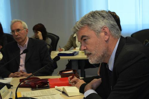 Paolo Panontin (Assessore regionale Autonomie locali e Coordinamento Riforme) all'incontro con le Unioni Territoriali Intercomunali (UTI) delle province di Udine e Pordenone - Udine 20/03/2017