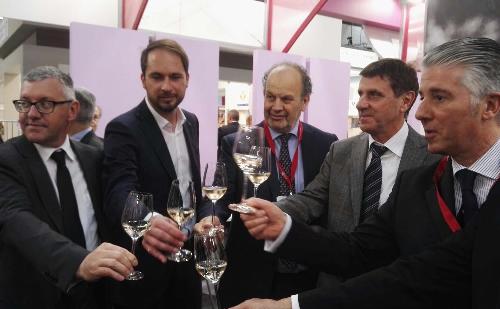 Cristiano Shaurli (Assessore regionale Risorse agricole e forestali) alla Fiera Prowein - Dusseldorf 20/03/2017