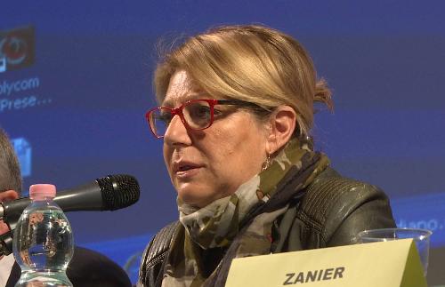 Maria Sandra Telesca (Assessore regionale Salute, Integrazione socio-sanitaria, Politiche sociali e Famiglia) alla presentazione di "Focus Salute FVG. Rapporti sanitari 2016", al Teatrino Franco e Franca Basaglia, Parco di San Giovanni - Trieste 31/03/2017