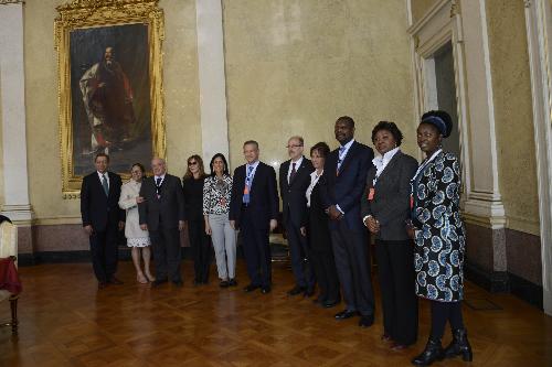 Gianni Torrenti (Assessore regionale Cultura, Sport e Solidarietà) con la delegazione dominicana in visita in FVG - Trieste 07/04/2017