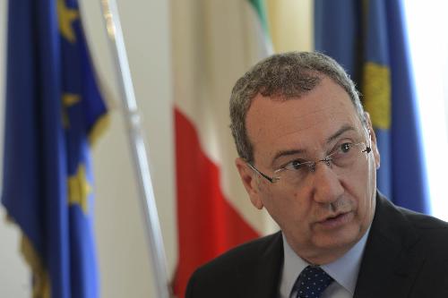 Sergio Bolzonello (Vicepresidente Regione FVG e assessore Attività produttive, Turismo e Cooperazione) durante la riunione della Giunta regionale - Trieste 07/04/2017