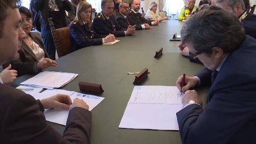 Maurizio Castagna (Presidente e amministratore delegato Autovie Venete S.p.A.) alla firma dei Protocolli per la sicurezza nei cantieri sulla terza corsia dell'A4, in Prefettura - Udine 13/04/2017
