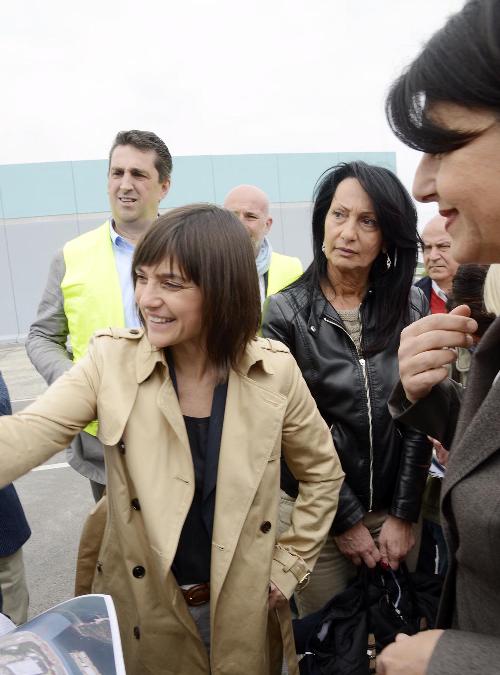 Debora Serracchiani (Presidente Regione Friuli Venezia Giulia) durante la visita al Porto - Monfalcone 13/04/2017