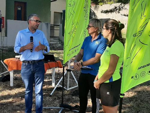 L'assessore regionale Pierpaolo Roberti al campo Draghicchio di Trieste