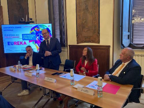 Il vice presidente del Friuli Venezia Giulia, con delega a cultura e sport, Mario Anzil, a Roma, alla conferenza stampa di presentazione di Eureka, Antonio Scuderi esperto nell'ambito culturale-creativo, Elena Mengotti della Direzione Cultura regionale,  Renato Pujatti presidente di Pordenone Fiere.
