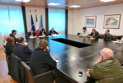 Debora Serracchiani (Presidente Regione Friuli Venezia Giulia) incontra i componenti dell'Assemblea dei sindaci dell'Unione Territoriale Intercomunale (UTI) del Torre - Udine 02/05/2017