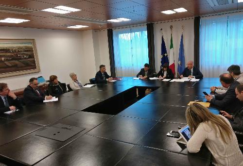 Debora Serracchiani (Presidente Regione Friuli Venezia Giulia) incontra i componenti dell'Assemblea dei sindaci dell'Unione Territoriale Intercomunale (UTI) del Torre - Udine 02/05/2017