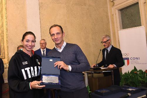 Il governatore Fedriga e la campionessa olimpica Mara Navarria