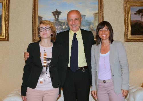 Linda Tomasinsig (Sindaco Gradisca d'Isonzo), Marco Minniti (Ministro Interno) e Debora Serracchiani (Presidente Regione Friuli Venezia Giulia) - Roma 30/05/2017