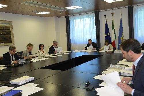 Debora Serracchiani (Presidente Regione Friuli Venezia Giulia) presiede la riunione della Giunta regionale - Udine 09/06/2017